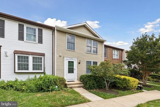 Building Photo - 7994 Tyson Oaks Cir