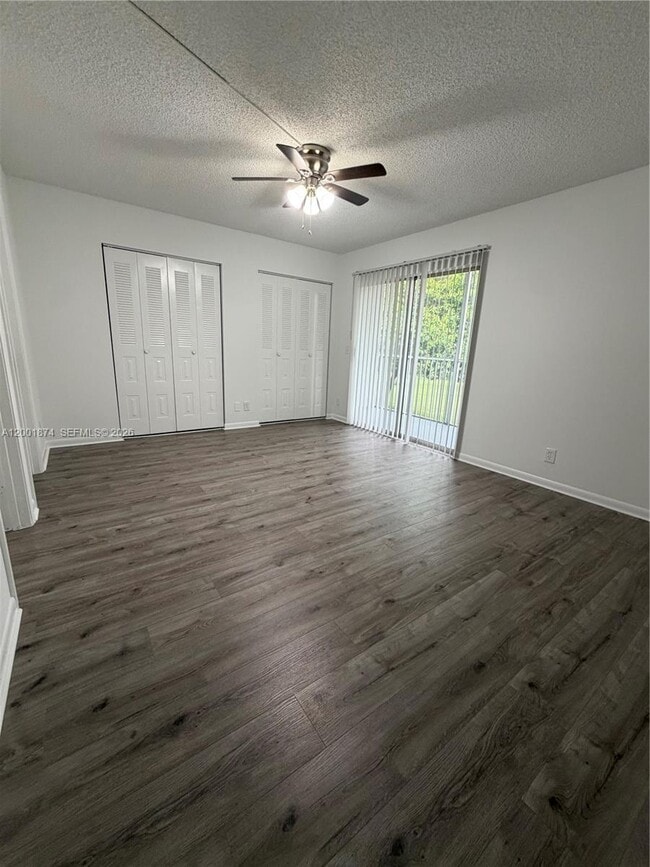 Building Photo - 800 SW 131st Ave