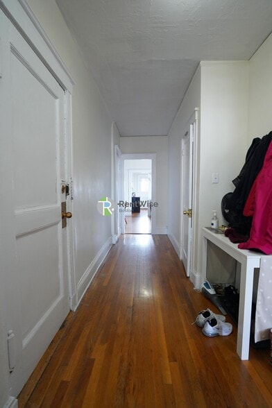 Building Photo - 294 Harvard St