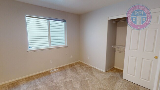 Building Photo - Sought After Single Level Family Home in S...