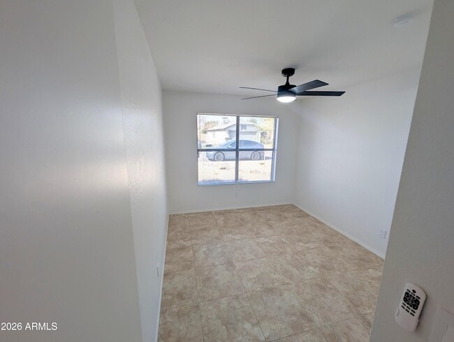 Building Photo - 11807 N 76th Ave