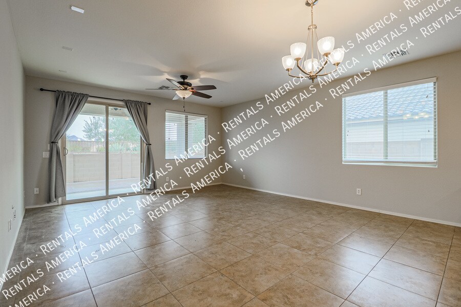 Building Photo - 21271 E Pecan Ln