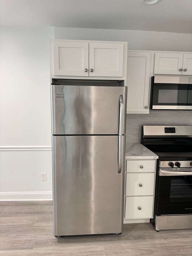 Building Photo - 1513 W Passyunk Ave