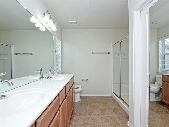 Building Photo - 522 Salt Creek Lane
