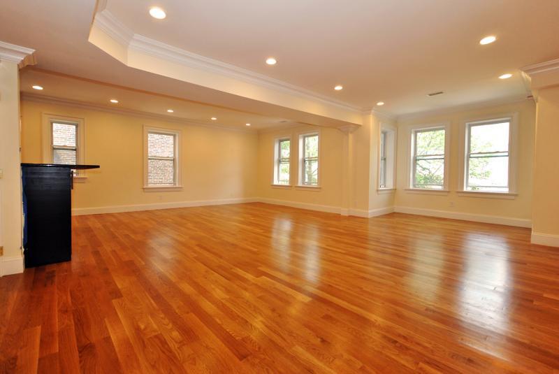 Building Photo - 74 Browne St