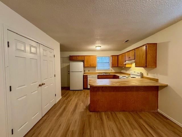 Building Photo - 744 S Green Point Trce