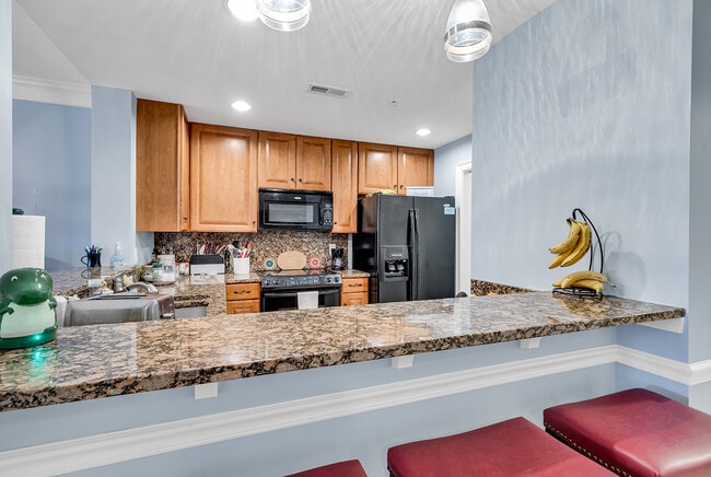 Building Photo - 1352 Villa Marbella Ct