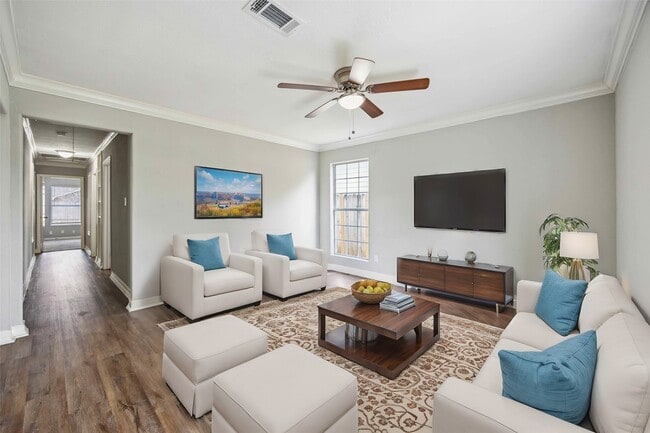 Building Photo - 7150 Mobud Dr