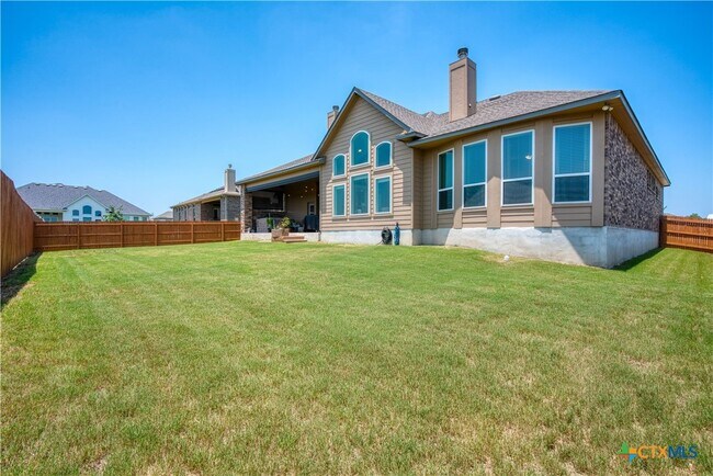 Building Photo - 4508 River Rock Rd