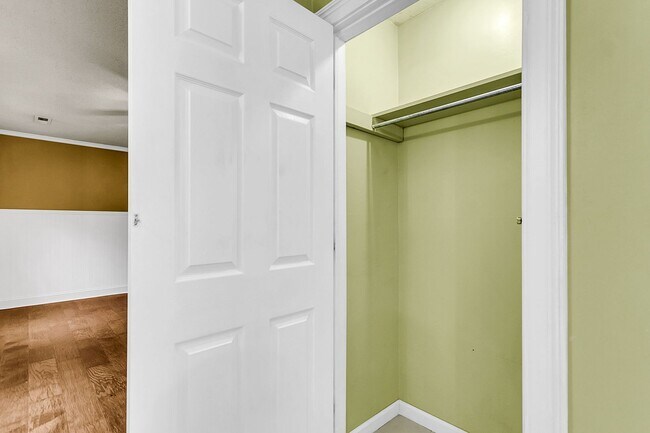 Building Photo - Charming Updated Home with Designer Kitche...