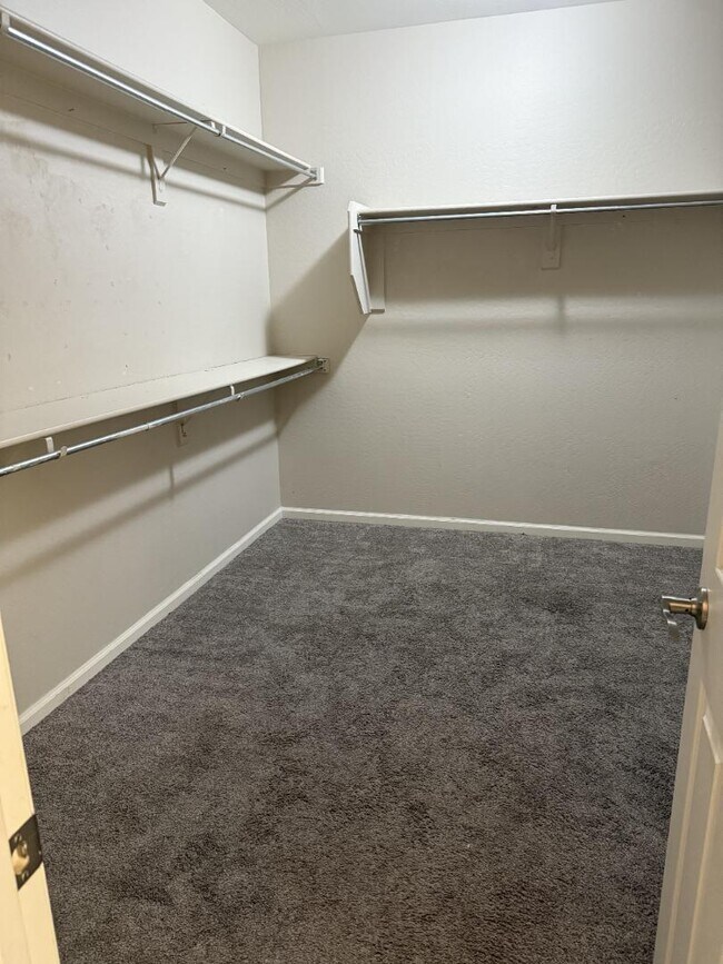 Building Photo - 3453 N San Marin Dr