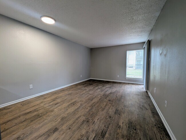 Interior Photo - Grove at Northwest Hills