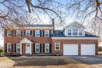 Building Photo - 2341 Castlecomer Dr