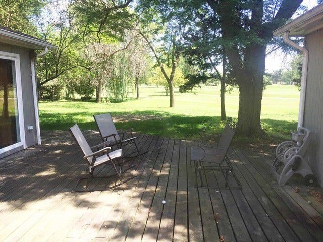 Rear Exterior/Deck - 883 Oakhurst Ln