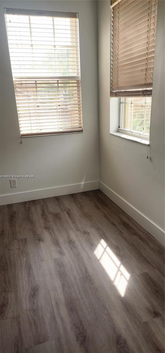 Building Photo - 1411 Barcelona Way