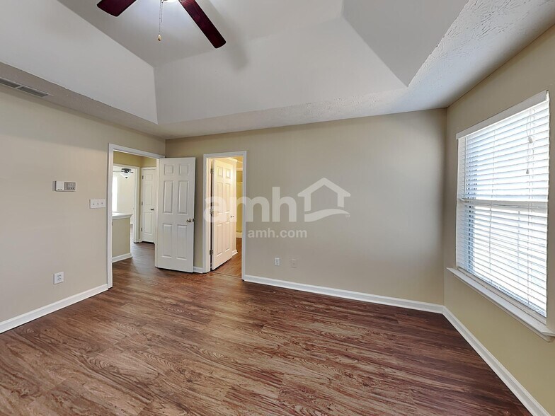 Building Photo - 4369 Windmoor Dr NW