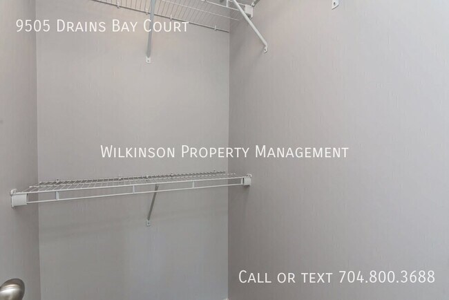 Building Photo - 9505 Drains Bay Ct