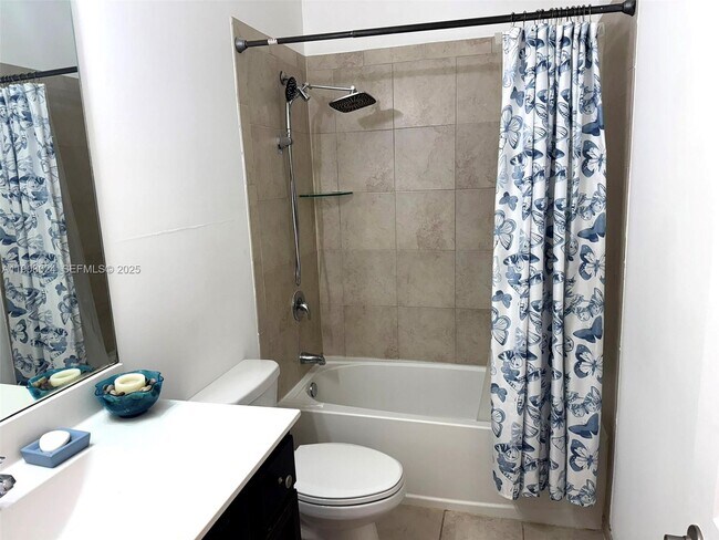 Building Photo - 3354 SE 1st Ct