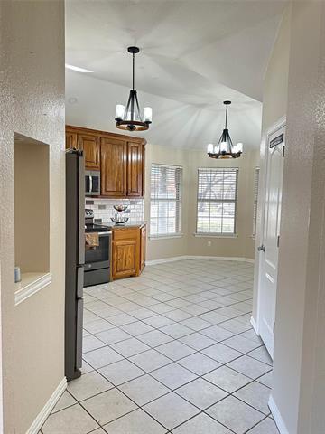Building Photo - 1814 Rayna Dr