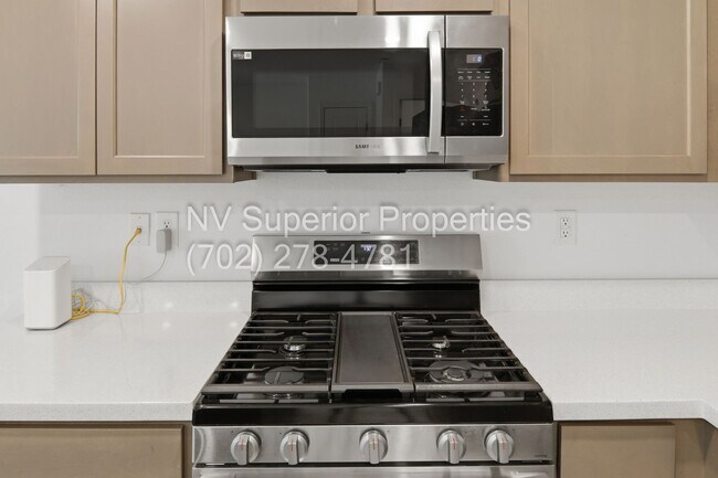 Building Photo - NW! 3 Bedroom Townhouse!! Gated!! Parks!! All Tile Floors Downstairs!! 2 Car Garage!!!