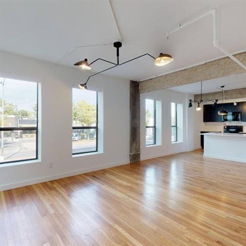 Building Photo - 3721 N Hall St