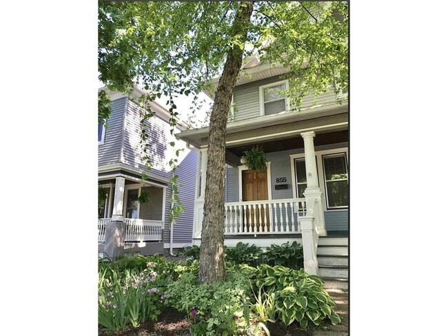 Building Photo - 855 Ashland Ave