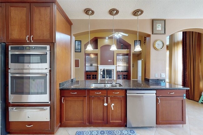 Building Photo - 4834 Zachary Ln