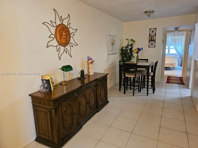 Building Photo - 3061 NW 47th Terrace