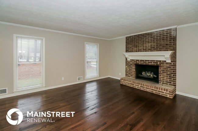 Building Photo - 3103 Skyland Dr