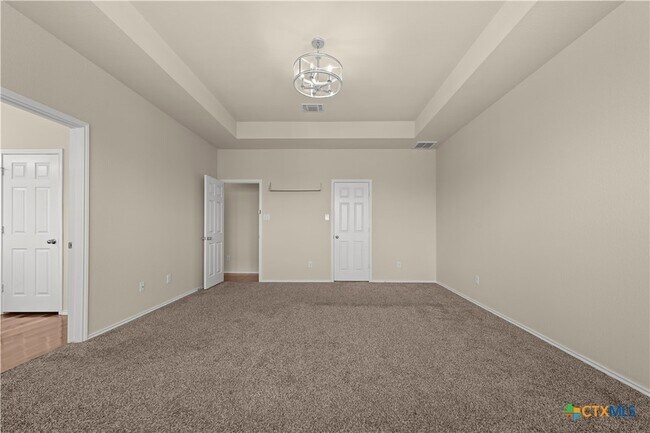Building Photo - 2610 Bargello St