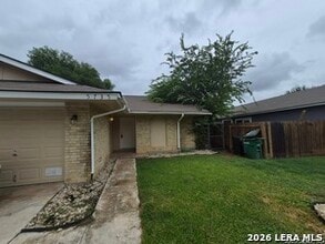 Building Photo - 5735 Stiffkey Dr