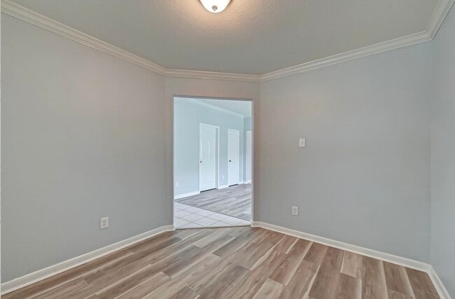 Building Photo - 26435 Marble Falls Bend