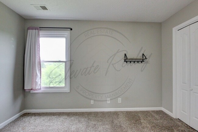 Building Photo - ON SPECIAL! THIS PROPERTY HAS A 1/2 OFF TH...