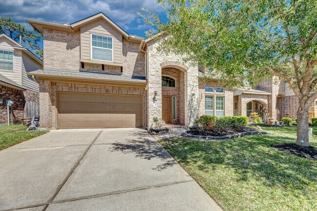 Building Photo - 2414 Garden Falls Dr