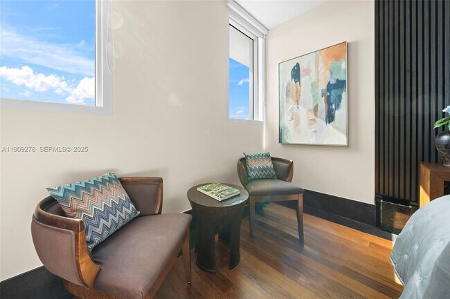 Building Photo - 101 20th St