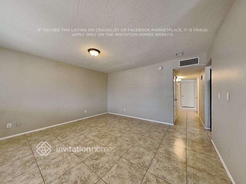 Building Photo - 12956 W Desert Ln