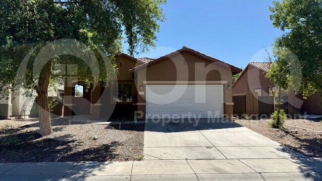 Primary Photo - 44057 W Palo Cedro Rd