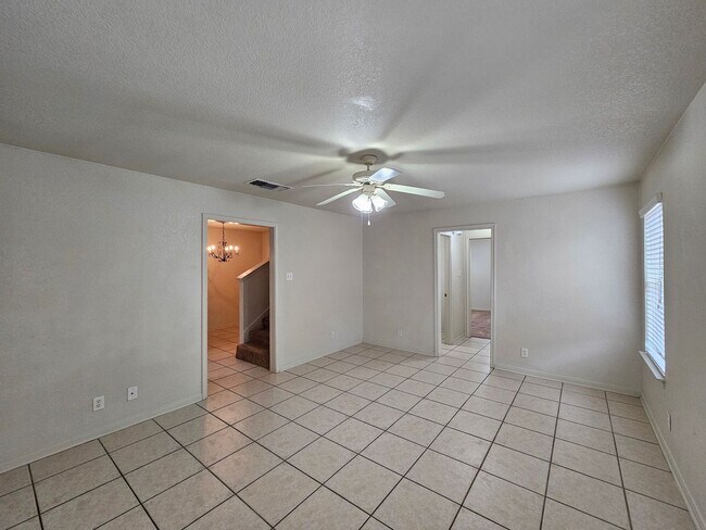 Building Photo - RENT REDUCTION & AVAILABLE NOW!