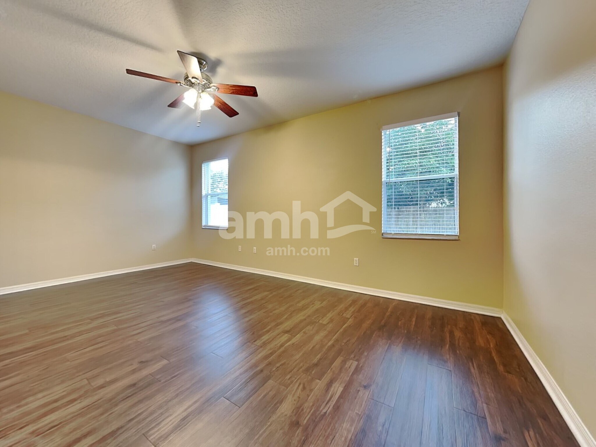 Building Photo - 10424 Frog Pond Dr