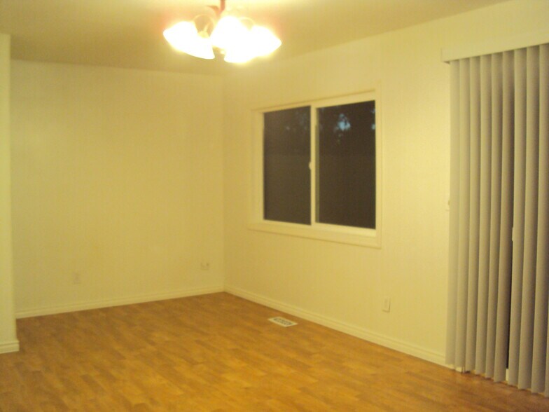 Building Photo - 23801 NE Treehill Dr