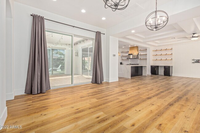 Building Photo - 3469 S Eucalyptus Pl