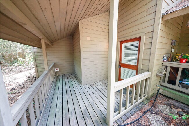 Building Photo - 70 Cokeberry Ct