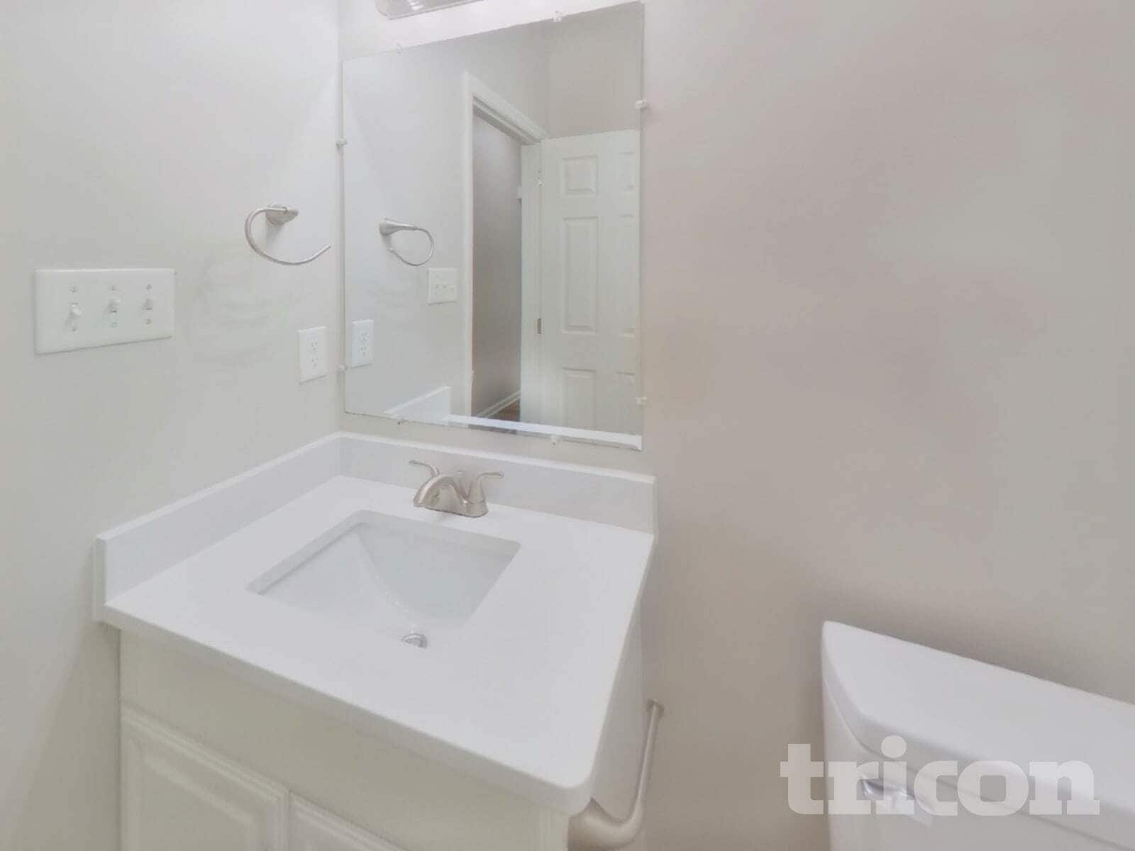 Building Photo - 8608 Quarry Rd