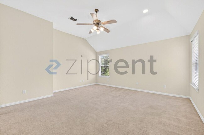 Building Photo - 3408 Porter Creek Dr