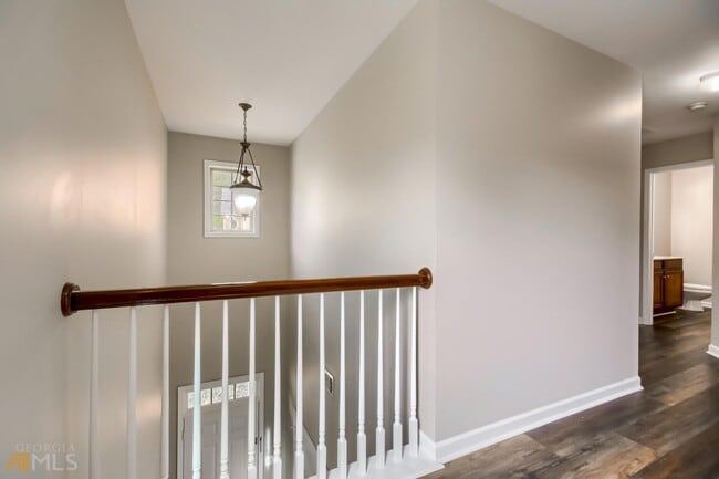 Building Photo - 2171 Waterford Park Dr