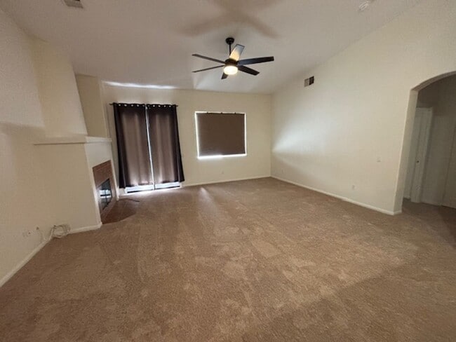 Building Photo - 2887 Wensley Ave