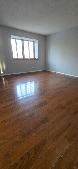 Building Photo - 4819 Middletowne St