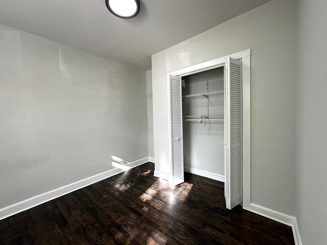 Building Photo - 2605 N Spaulding Ave