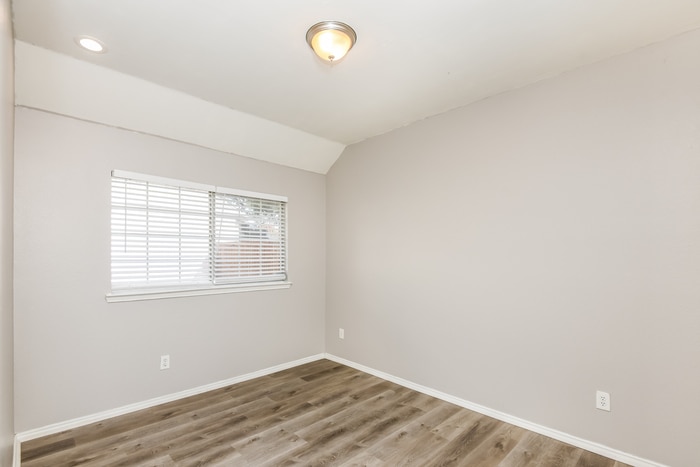 Building Photo - 724 Turnstone Dr