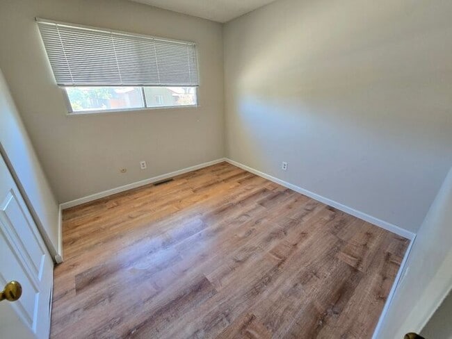 Building Photo - Bright and Spacious Northwest Reno Home wi...